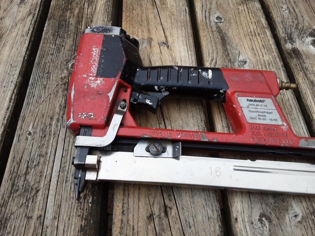 Haubolt  s k n 40   niettacker, Ophalen of Verzenden, Gebruikt