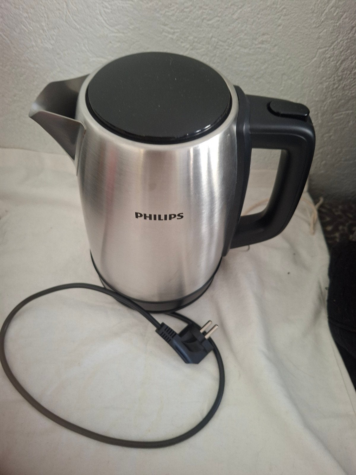 Philips waterkoker - RVS, zo goed als nieuw, 1 tot 2 liter, Ophalen, Zo goed als nieuw, Rvs