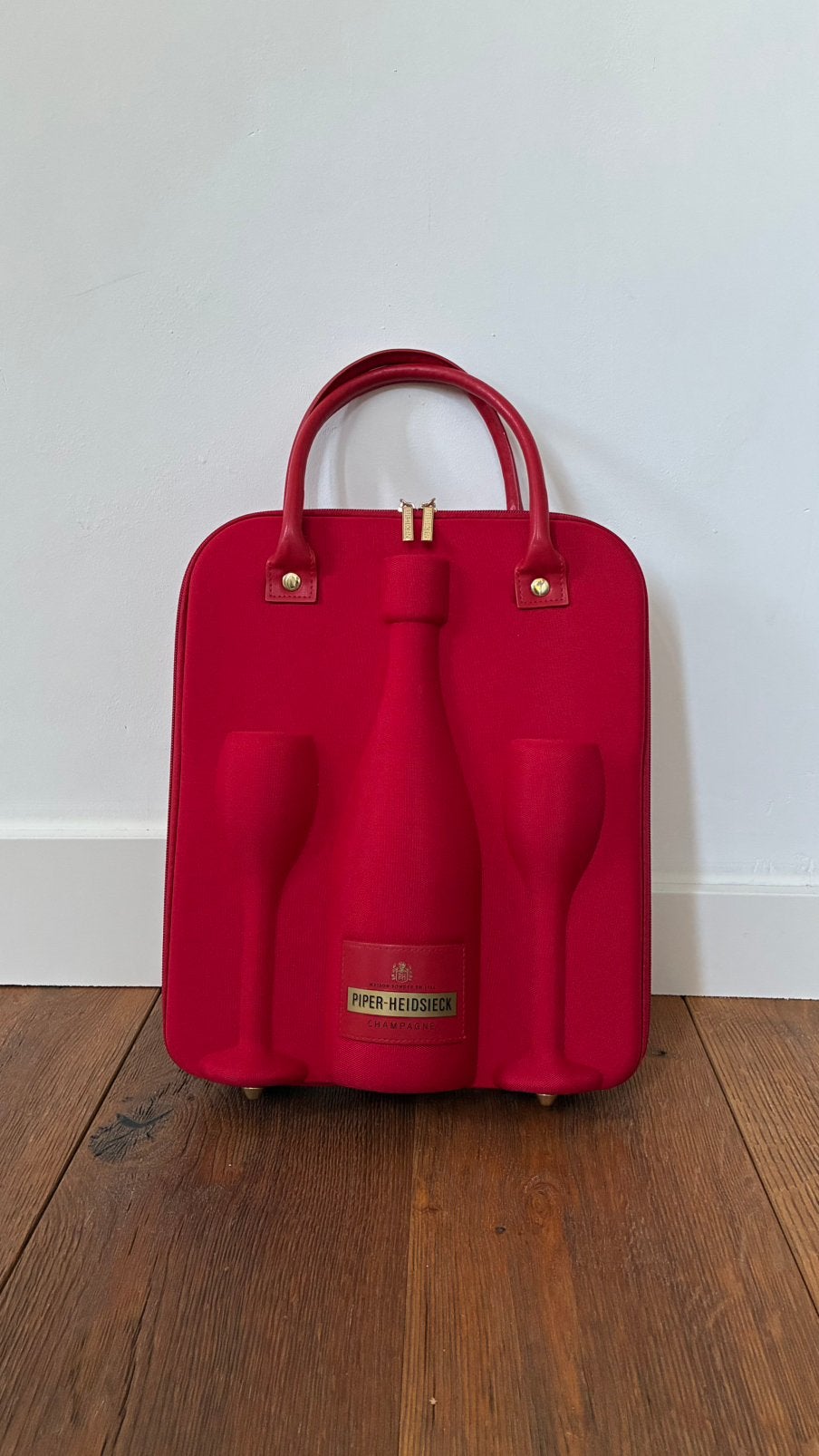 Piper-Heidsieck Champagne Travelbag incl. 2 Originele Glazen, Ophalen of Verzenden, Zo goed als nieuw, Overige typen