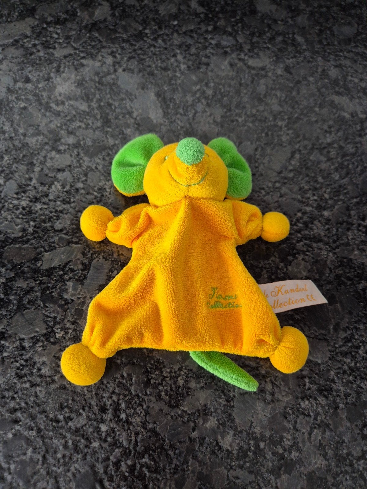 Tiamo / De Kandeel - Knuffeldoekje Muis geel met groen, Kinderen en Baby's, Speelgoed | Knuffels en Pluche, Ophalen of Verzenden