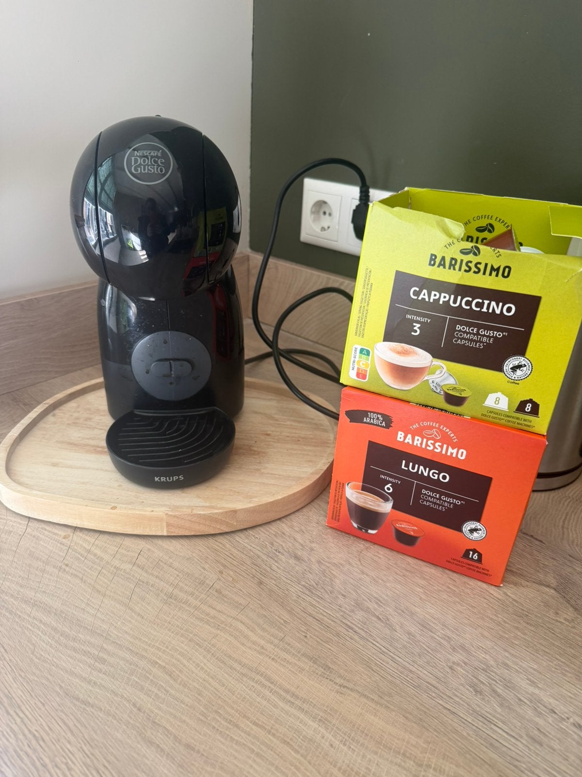 Cups koffie apparaat, Ophalen, Zo goed als nieuw, Koffiemachine