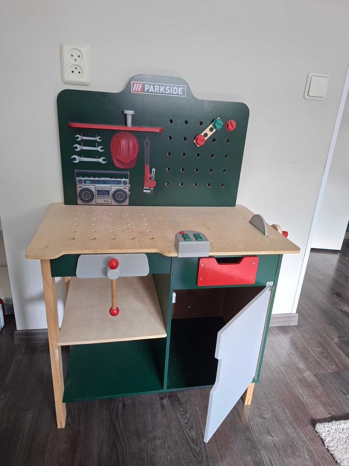 Houten werktafel voor kindjes, Ophalen