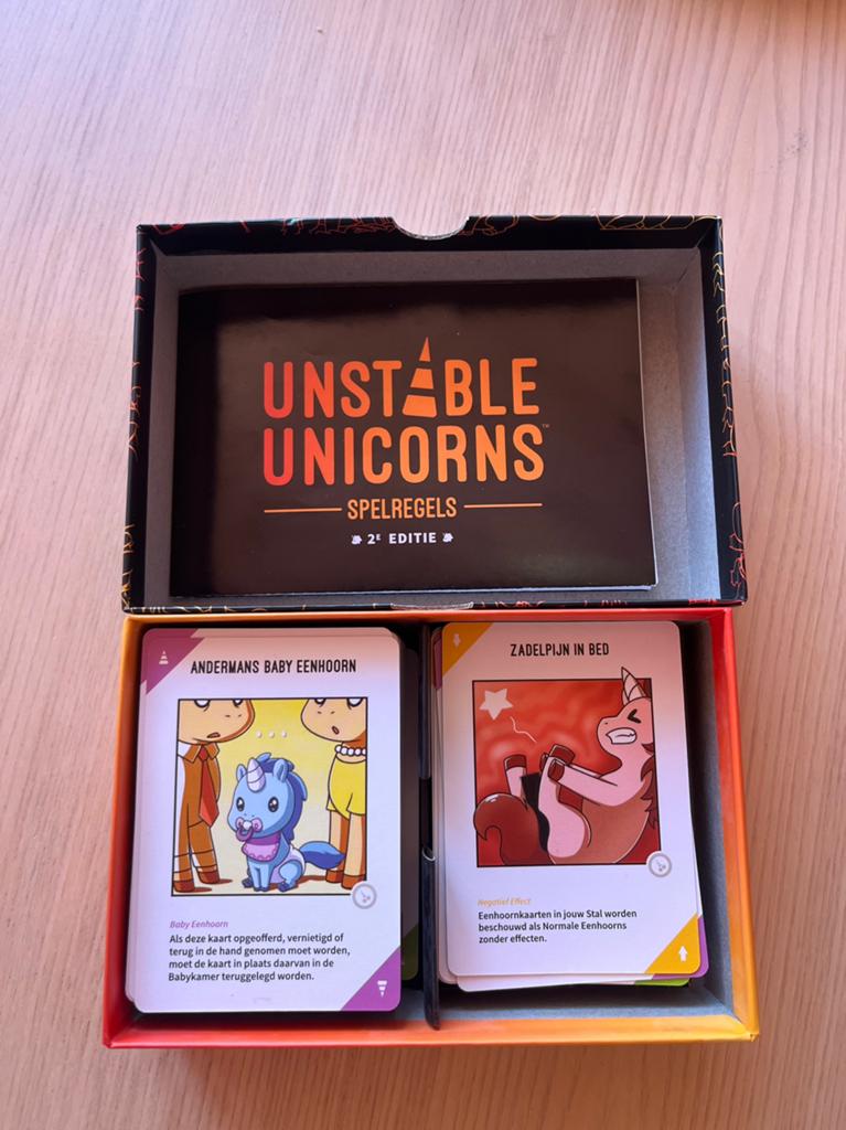 Unstable Unicorns NSFW, Ophalen of Verzenden, Zo goed als nieuw