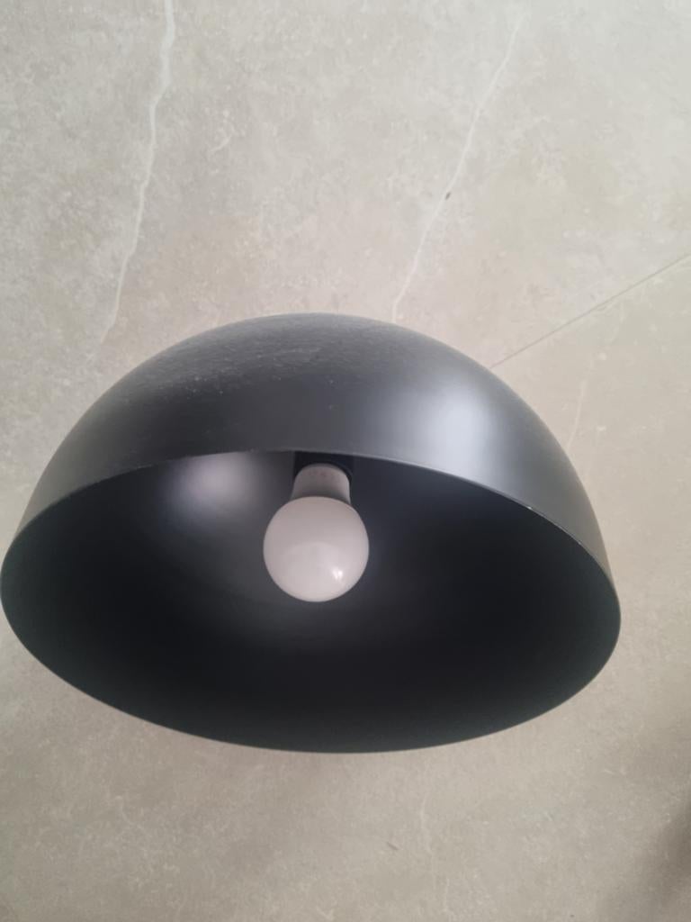 Zwarte plafondlamp rond, Ophalen, Zo goed als nieuw, Metaal