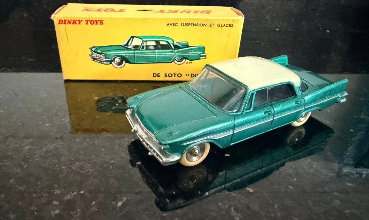 Franse Dinky Toys 545 De Soto "Diplomat" mint boxed, Ophalen of Verzenden, Zo goed als nieuw, Auto, Dinky Toys