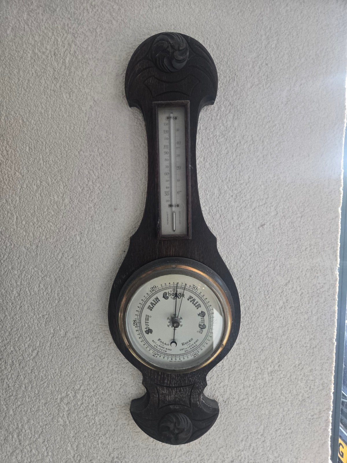 Antieke Barometer en Thermometer - Houtsnijwerk, Audio, Tv en Foto, Weerstations en Barometers, Ophalen of Verzenden, Gebruikt