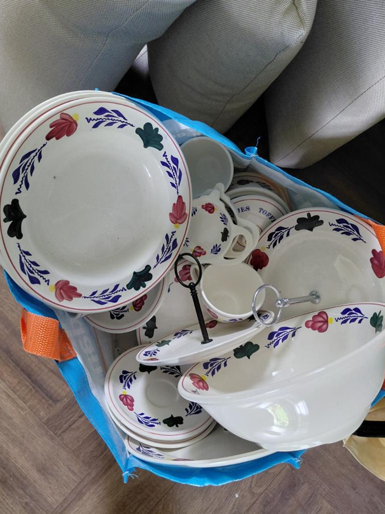 Bigshopper vol servies boerenbont, Ophalen