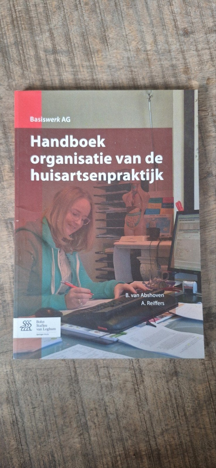 Handboek Organisatie van de huisartsenpraktijk -, Ophalen of Verzenden, Zo goed als nieuw, MBO