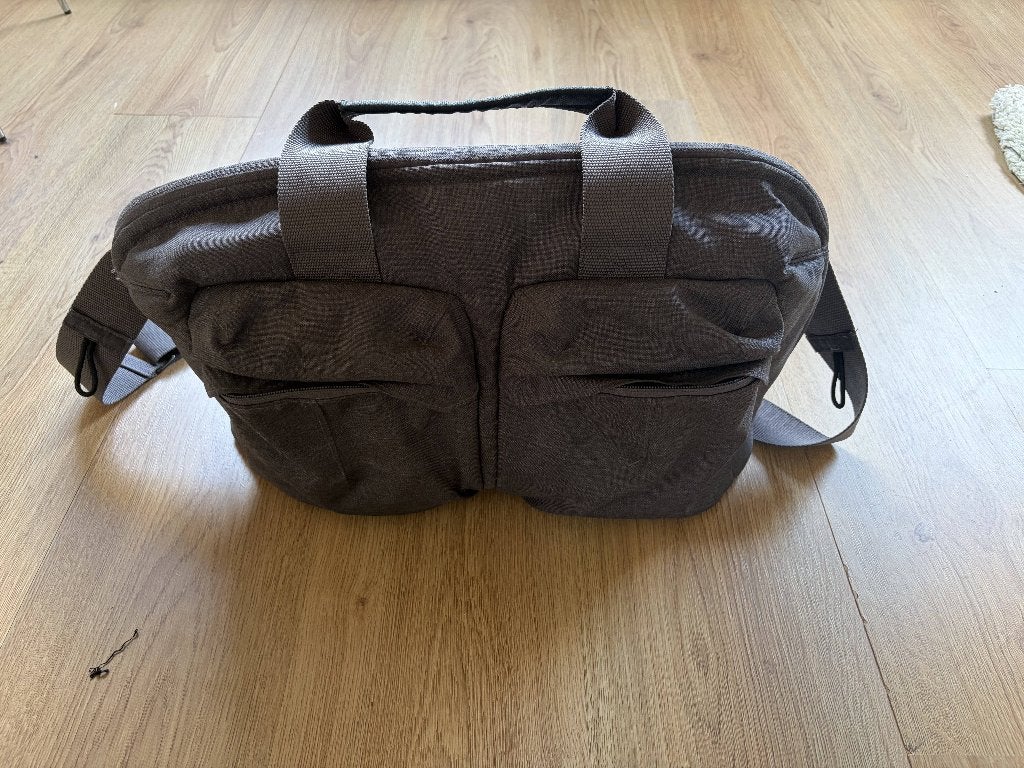 Joolz verzorgingstas / luiertas grijs incl verschoningsmatje, Kinderen en Baby's, Verzorgingstas, Gebruikt, Joolz, Ophalen of Verzenden