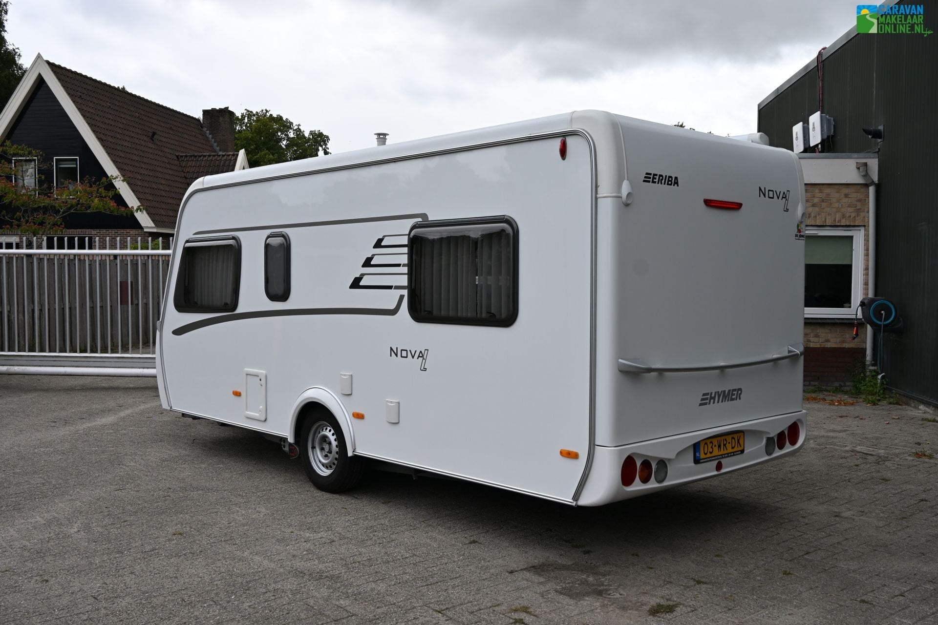 Eriba Nova 442 Mover|Cass.luifel|Fietsdrager|Bovag2024, Caravans en Kamperen, Caravans, Standaardzit, Kachel, Bedrijf, 5 tot 6 meter