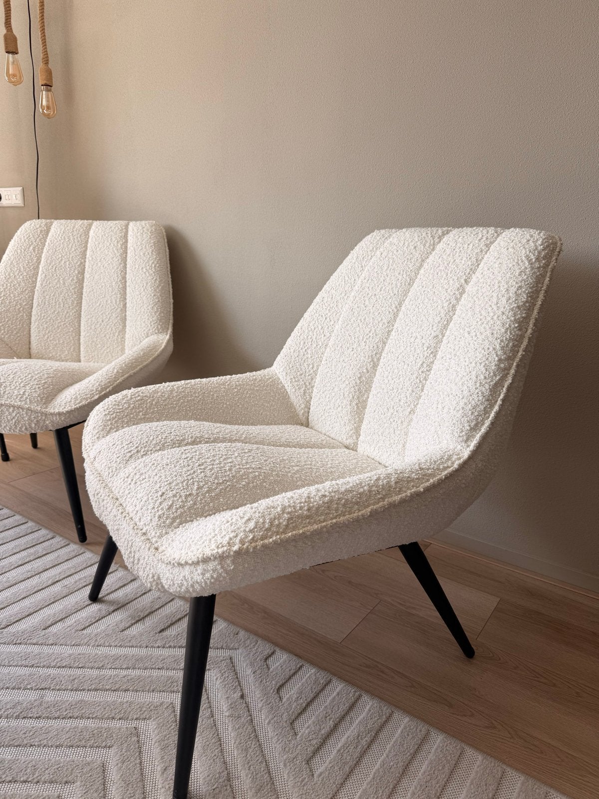 Set van 2 Bouclé Eetkamerstoelen - Crème Wit, Ophalen, Twee, Overige kleuren, Zo goed als nieuw