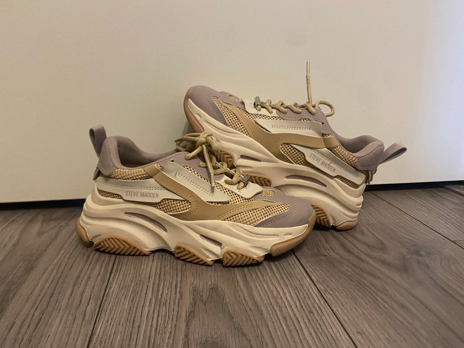 Steve Madden Possession-E Sneakers Maat 37, Ophalen of Verzenden, Gedragen, Beige, Sneakers of Gympen