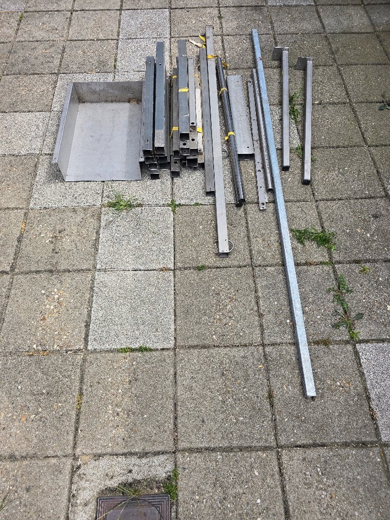 Rvs profielen en strips, Ophalen, Zo goed als nieuw, Overige metalen