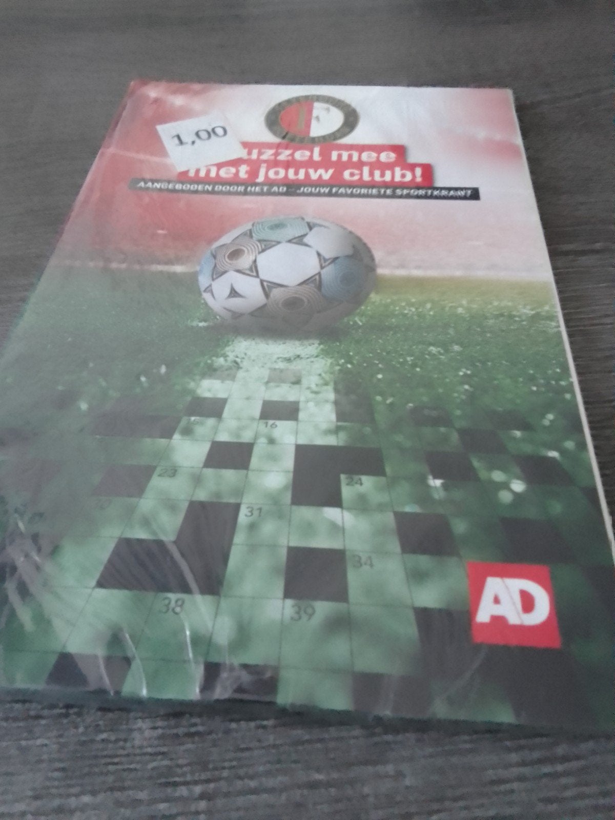 Puzzel mee met jouw club! AD Puzzelboek Voetbal, Ophalen, Minder dan 500 stukjes, Nieuw, Puzzelboek