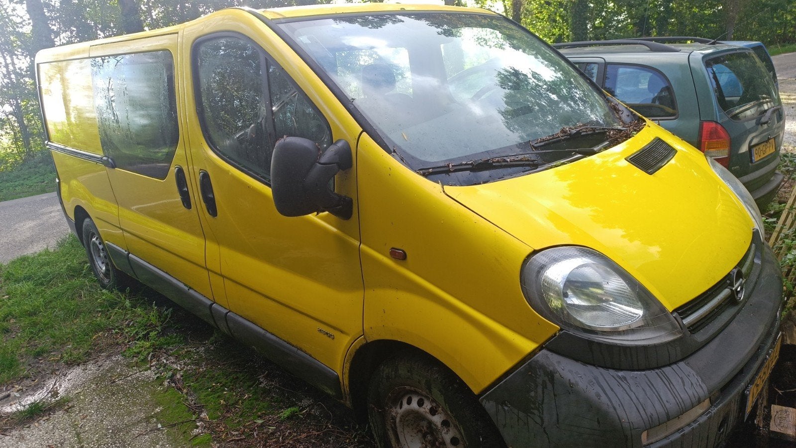Opel Vivaro 1.9 DTI 2.9T L2h1 Crewcab 2005, Auto's, Voorwielaandrijving, 4 cilinders, 2000 kg, 100 pk