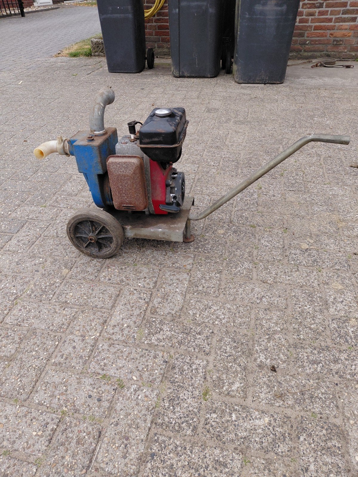waterpomp, Tuin en Terras, Waterpompen, Ophalen of Verzenden, Gebruikt, Handmatig, Beregeningspomp