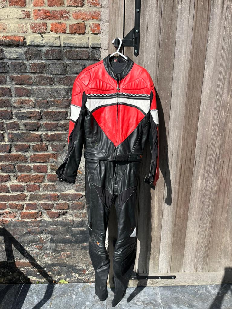 Hein Gericke PSX vintage lederen motorcombi maat 50, Motoren, Kleding | Motorkleding, Ophalen, Tweedehands, Heren, Combipak