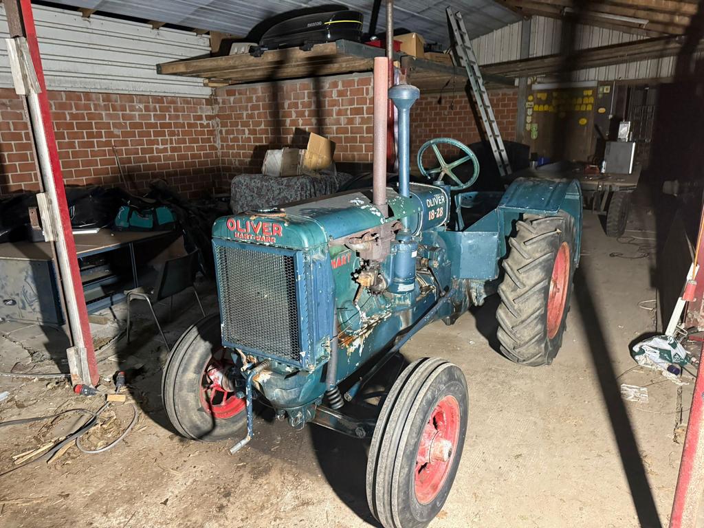 Oliver Hart-Parr 18-28 Oldtimer Tractor - Schuurvondst, Zakelijke goederen, Agrarisch | Tractoren, Tot 2500, Oldtimer, Tot 80 Pk