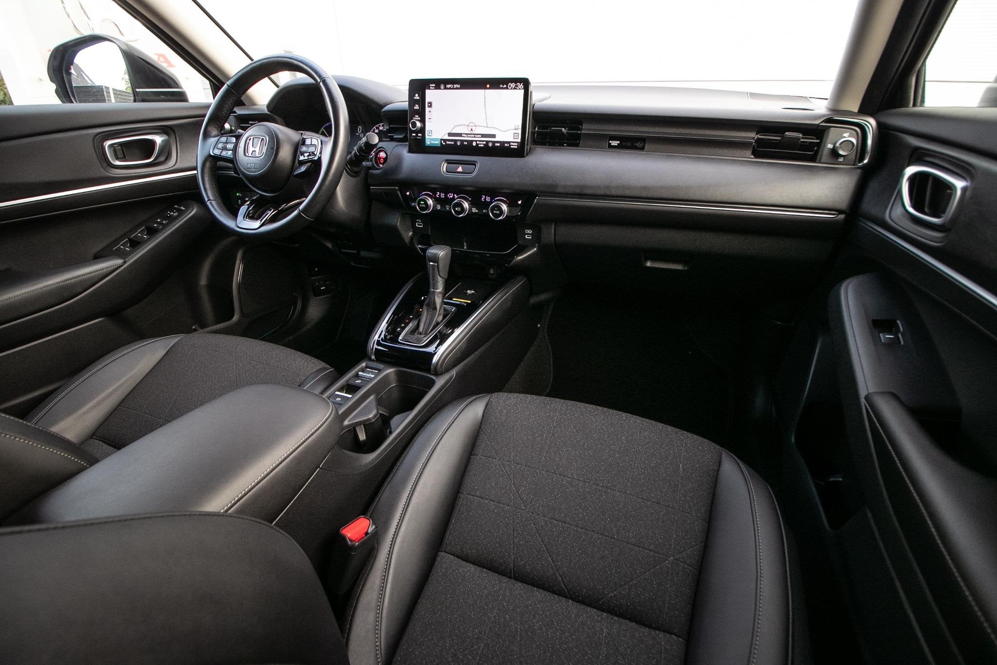Honda HR-V 1.5 e:HEV Advance Obscura Black Pack, Auto's, Euro 6, Blauw, Bedrijf, 19 km/l