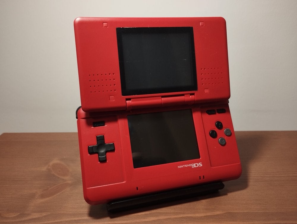 Nintendo DS Phat gereviseerd met nieuwe case, Spelcomputers en Games, Ophalen of Verzenden, Refurbished, Rood, DS Original of Phat