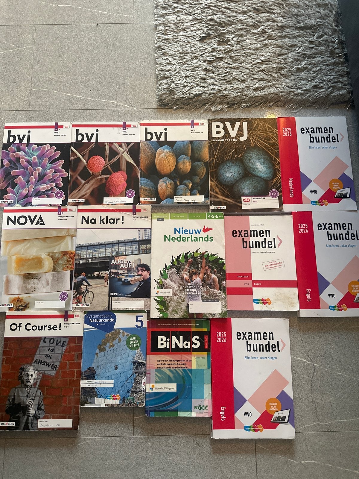 VWO Boekenpakket: Examenbundels, Binas en lesboeken BVJ-Nova, Ophalen of Verzenden, Gelezen, WO