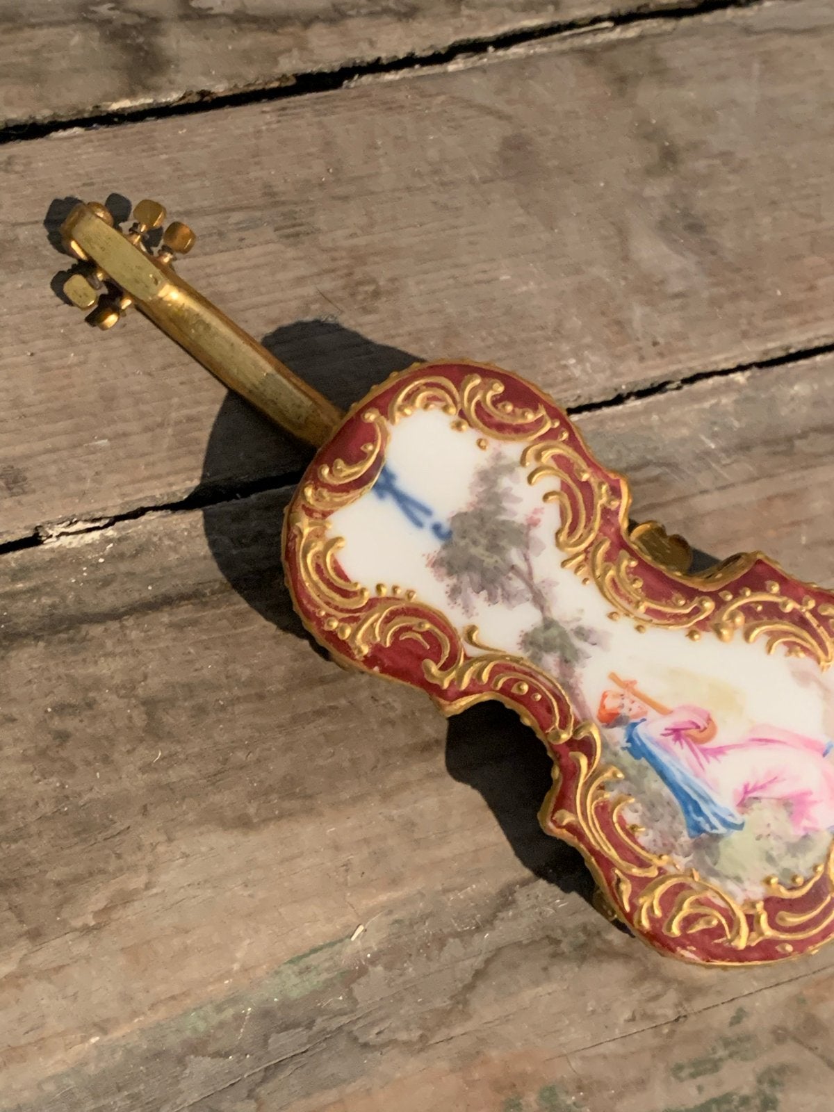 Antieke Meissen viool snuifdoosje, Antiek en Kunst, Antiek | Porselein, Ophalen of Verzenden