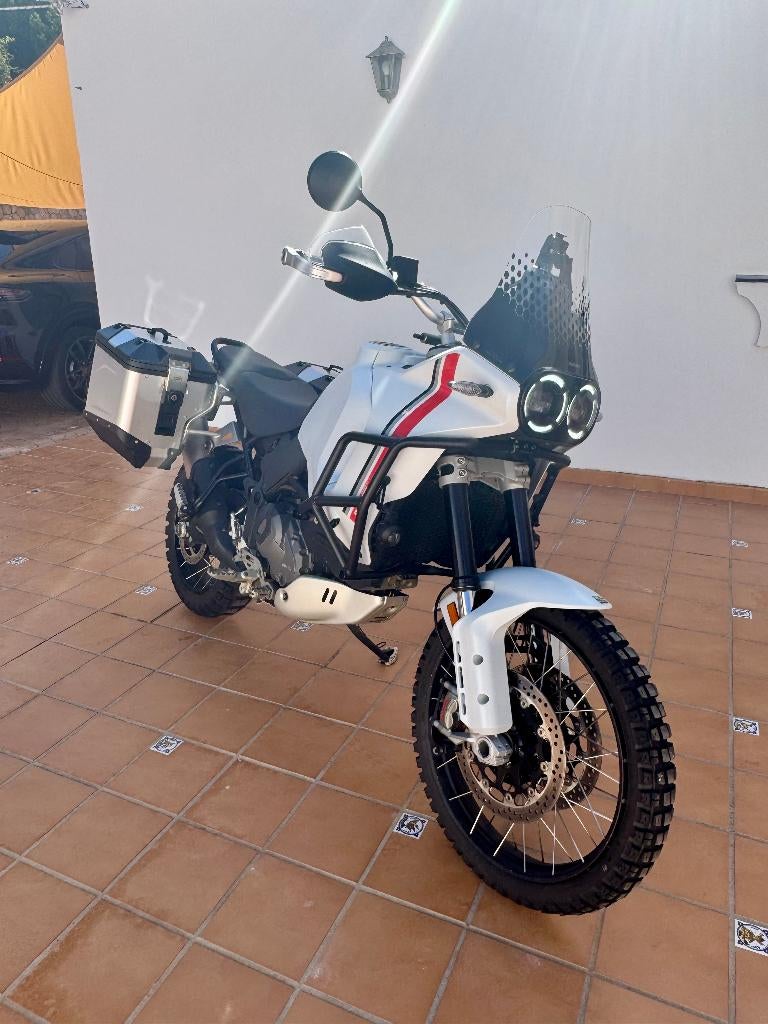 Ducati desert x 2022 16500 km, Motoren, Motoren | Ducati, 2 cilinders, Motorrijbewijs A, Particulier, Meer dan 35 kW