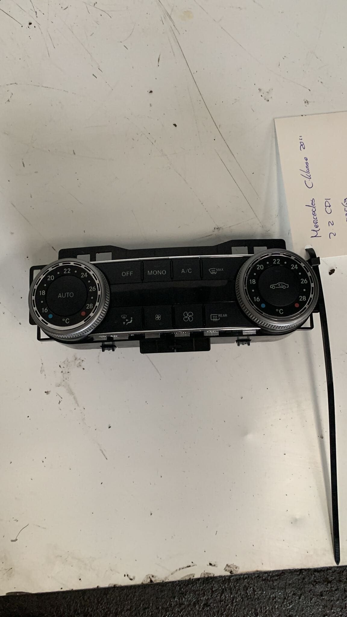 Climate control paneel Mercedes C Klasse bouwjaar 2011., Auto-onderdelen, Gebruikt, -, Ophalen of Verzenden, -