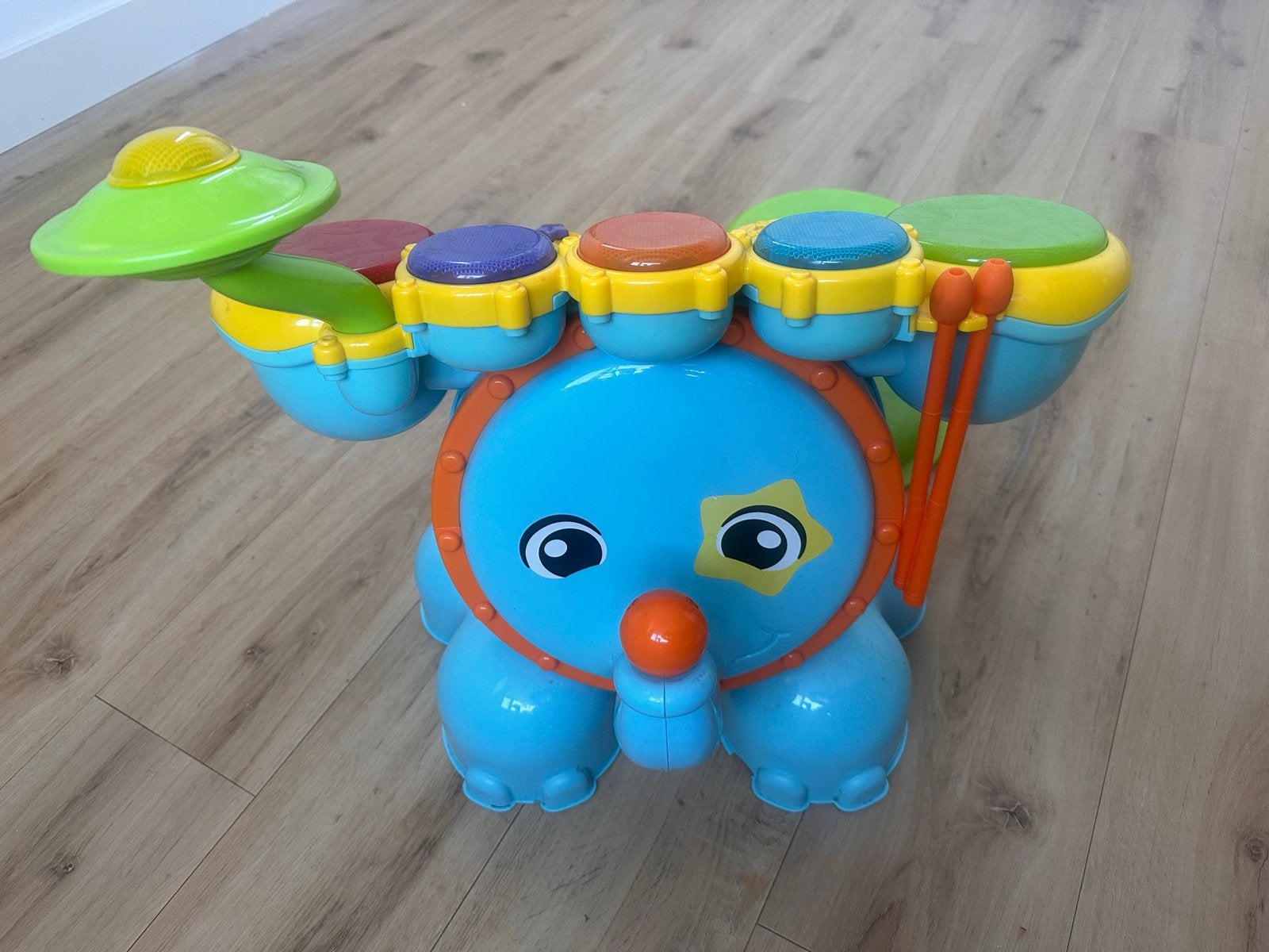 VTech Baby Olifant Drumstel met Krukje, Kinderen en Baby's, Ophalen, Gebruikt, Overige typen, Met licht