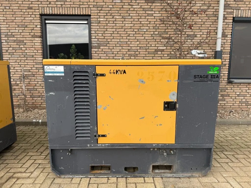 Yanmar 4TNV98T-ZGECS Stamford 40 kVA Silent generatorset, Ophalen of Verzenden