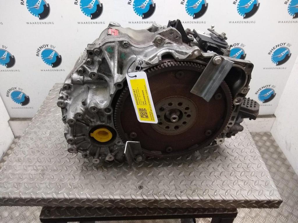 VOLVO V40 SE Lux  TRANSMISSIE / VERSNELLINGSBAK 2013, Ophalen of Verzenden, Gebruikt, Stiba lid