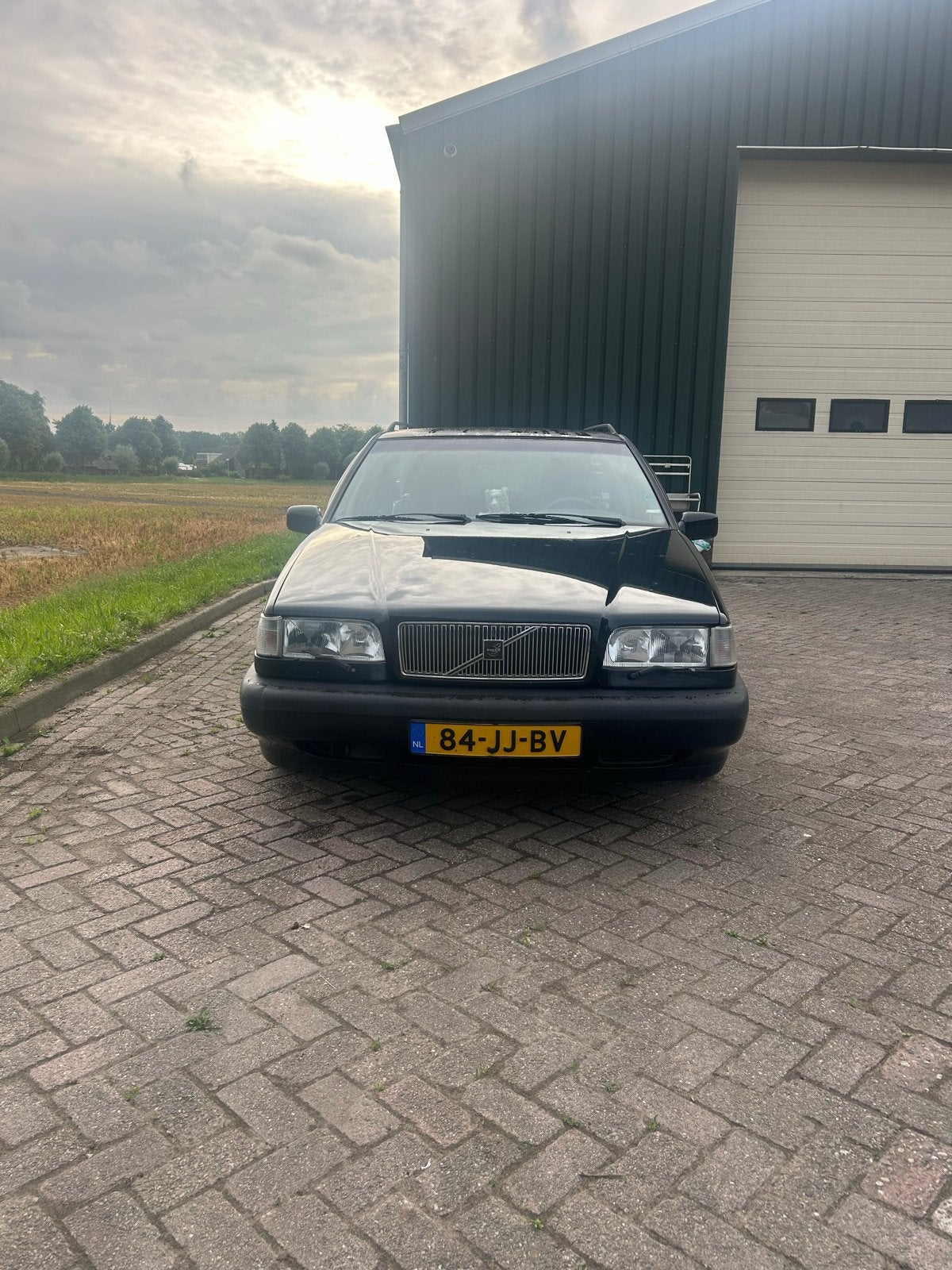 Volvo 850 2.5 GLT E2 1994 Zwart, Voorwielaandrijving, Zwart, Stationwagon, Particulier