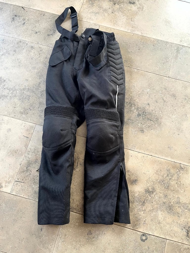Held kinder motorbroek maat 116 met bretels & protectie, Held, Kinderen, Ophalen of Verzenden, Broek | textiel