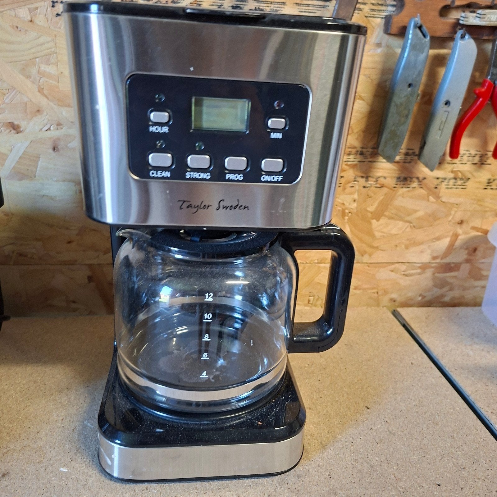 taylor swoden koffiezetter, Ophalen, 10 kopjes of meer, Gemalen koffie, Koffiemachine