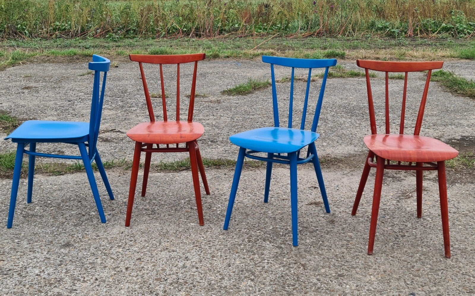 4 vintage houten stoelen Tatra Nabytok, 1960, Ophalen, Gebruikt, Bruin, Vier