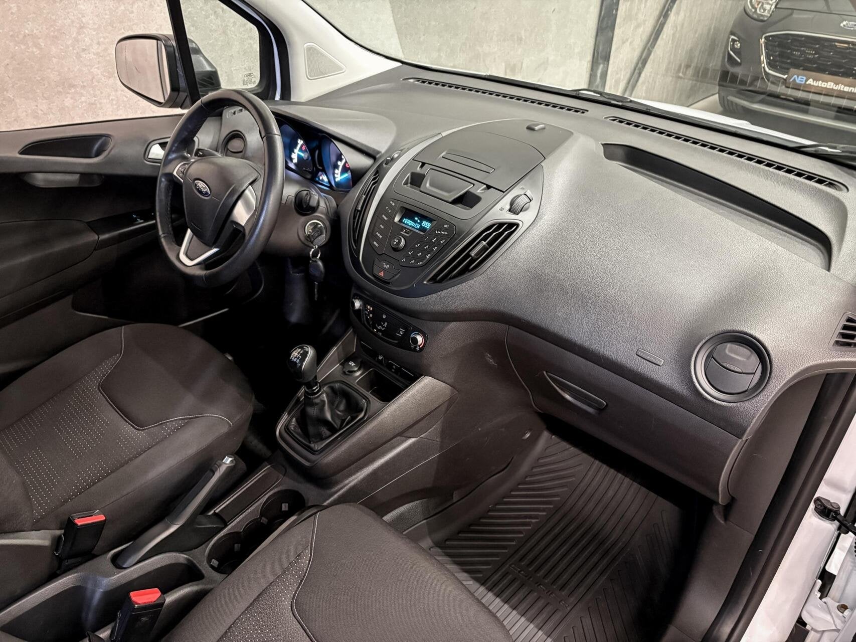 Ford Transit Courier 1.0 Trend EcoBoost S&S|1e EIGENAAR|INCL, Auto's, Verwarmde buitenspiegels, Dealer onderhouden, 101 pk, Gebruikt