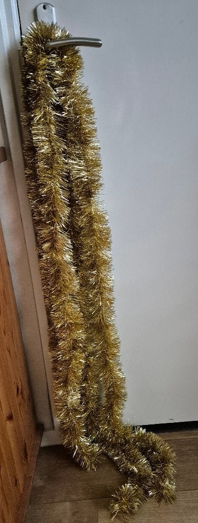 Kerstboom slingers goud 2x 2,5 meter, Ophalen of Verzenden, Gebruikt