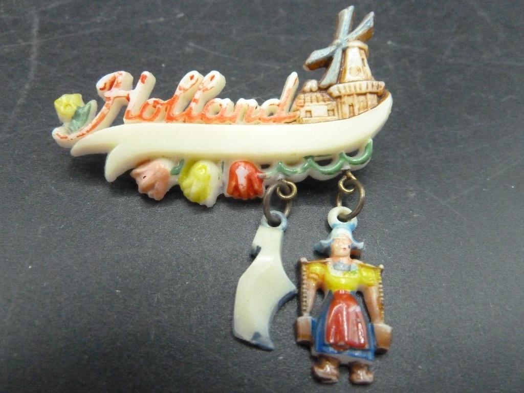 Vintage Holland souvenir broche, Ophalen of Verzenden, Zo goed als nieuw, Overige materialen