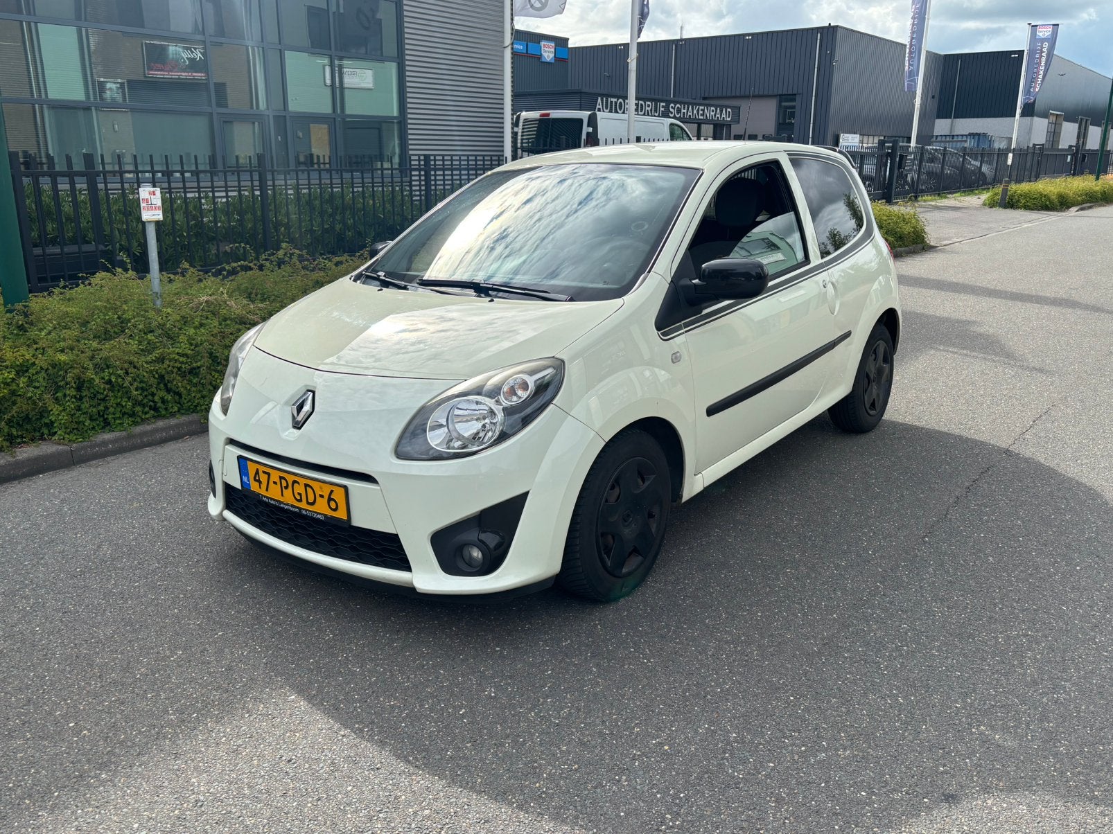 Renault Twingo 1.2 16V 2011 Wit, Auto's, 839 kg, Twingo, 74 pk, 4 cilinders