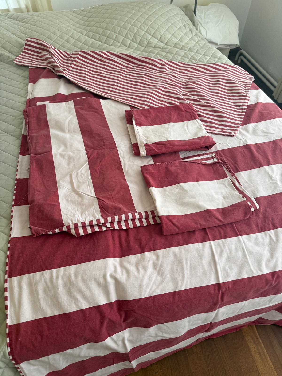 2x eenpersoons Bijenkorf dekbedset, Gebruikt, Eenpersoons, Meerkleurig, Dekbedovertrek