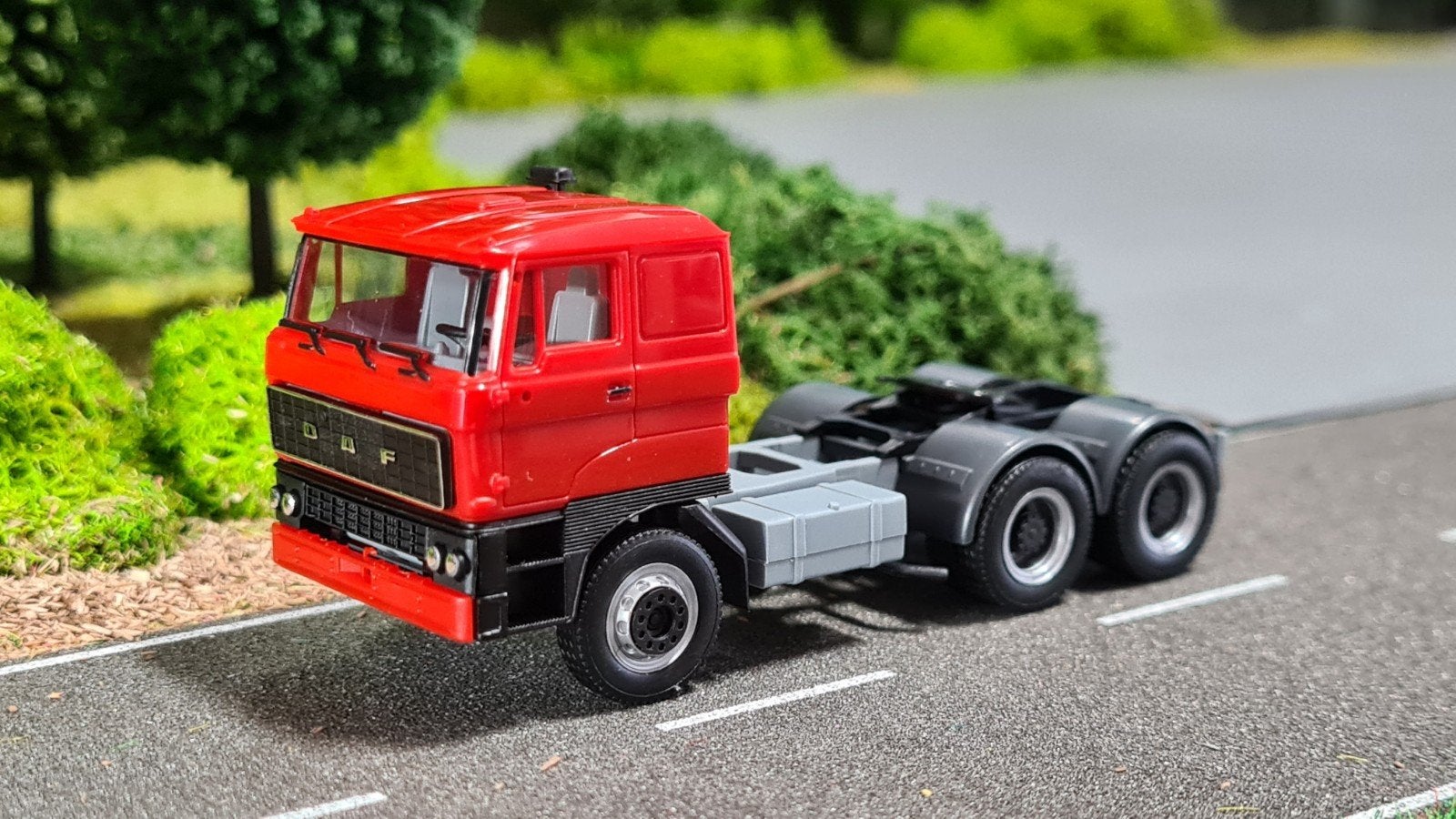 259 Herpa 1:87 Daf 2800 6x4 trekker, Ophalen of Verzenden, Nieuw, Bus of Vrachtwagen, Herpa