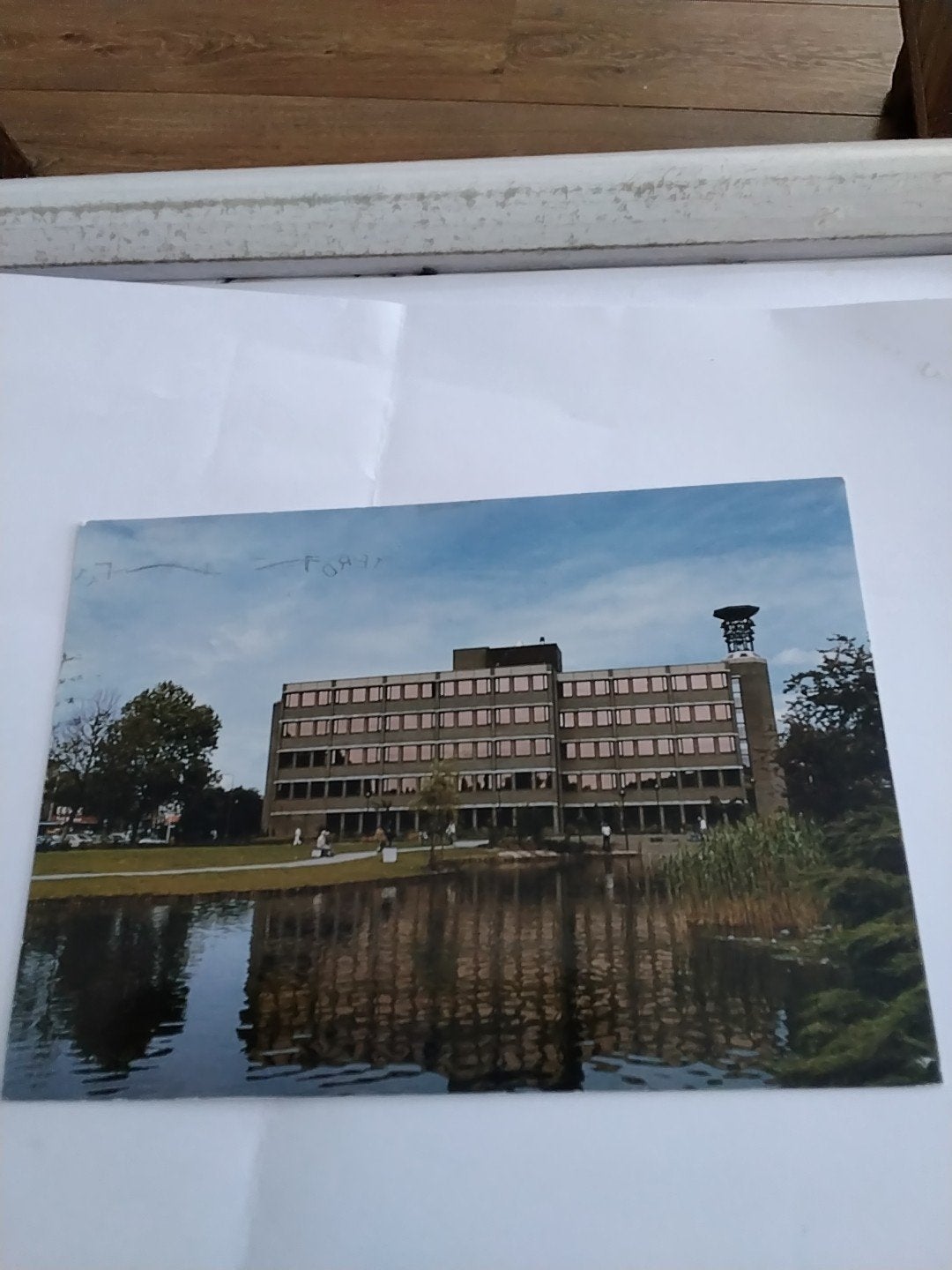 Ansichtkaart Ridderkerk Gemeentehuis - Gelopen, Verzamelen, Ansichtkaarten | Nederland, Ophalen of Verzenden, 1960 tot 1980, Gelopen