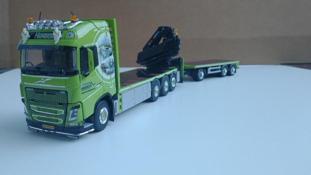 Tekno Haprekon Volvo FH04 XL met kraan, Hobby en Vrije tijd, Ophalen of Verzenden, Nieuw, Bus of Vrachtwagen, Tekno