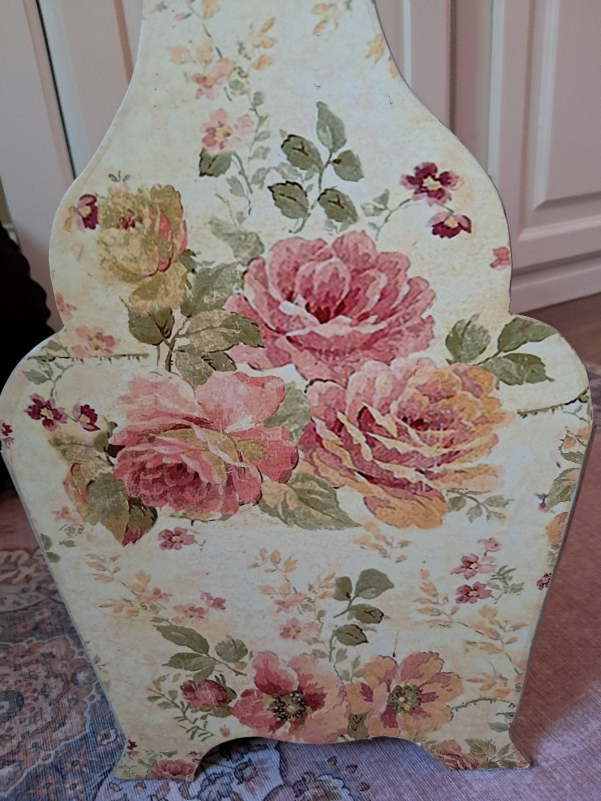 Brocante Krantenbak met Rozenpatroon, Ophalen, Gebruikt