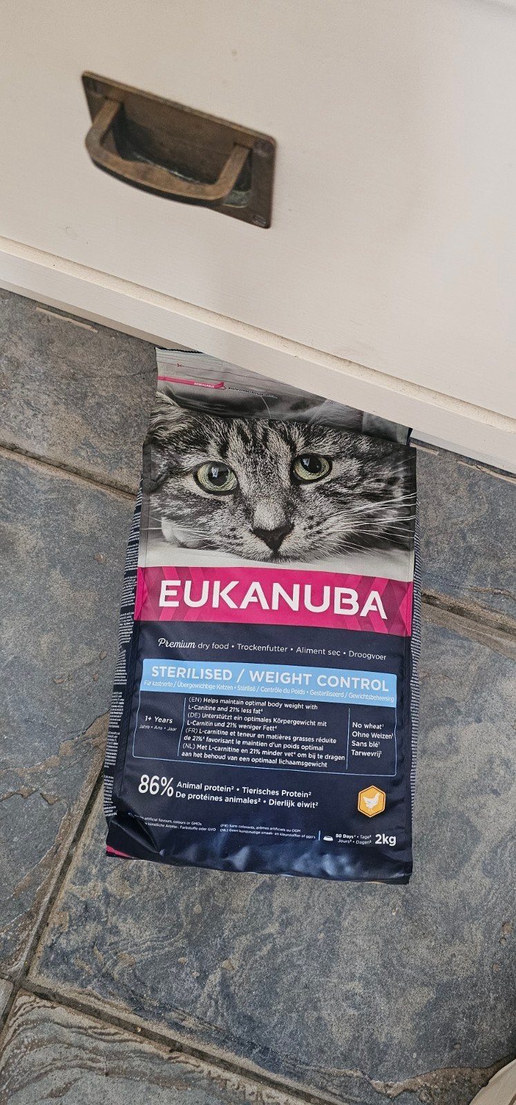 Sterilised / weight control katten voer, Ophalen, Kat
