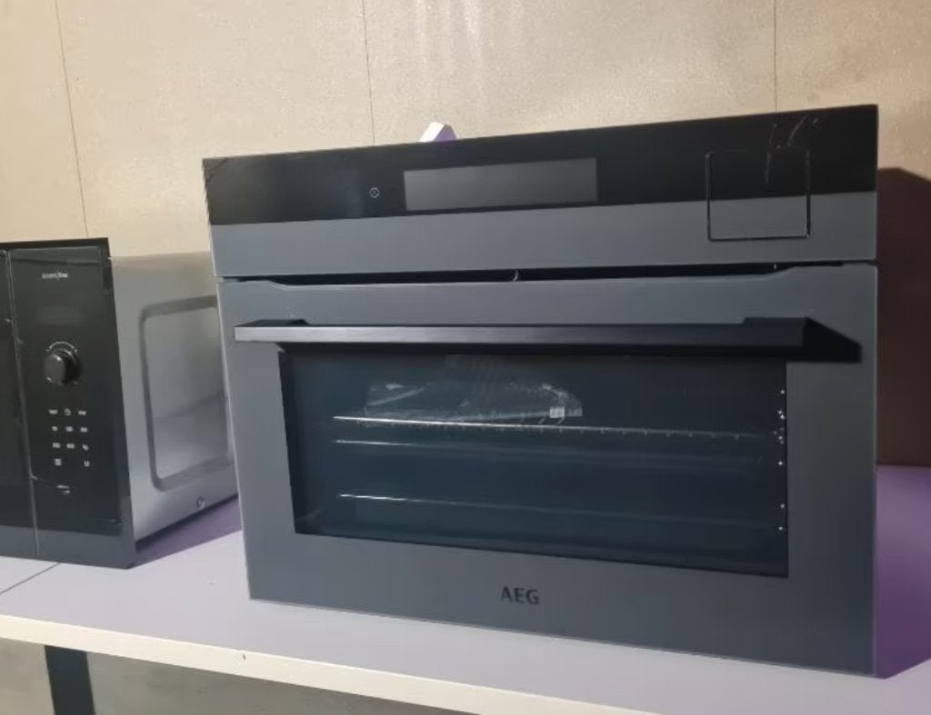 AEG KSK898230T Oven met stoomfunctie showroommodel, Witgoed en Apparatuur, Ovens, Ophalen, 45 tot 50 cm, AEG, Consumersales.nl@electrolux.com