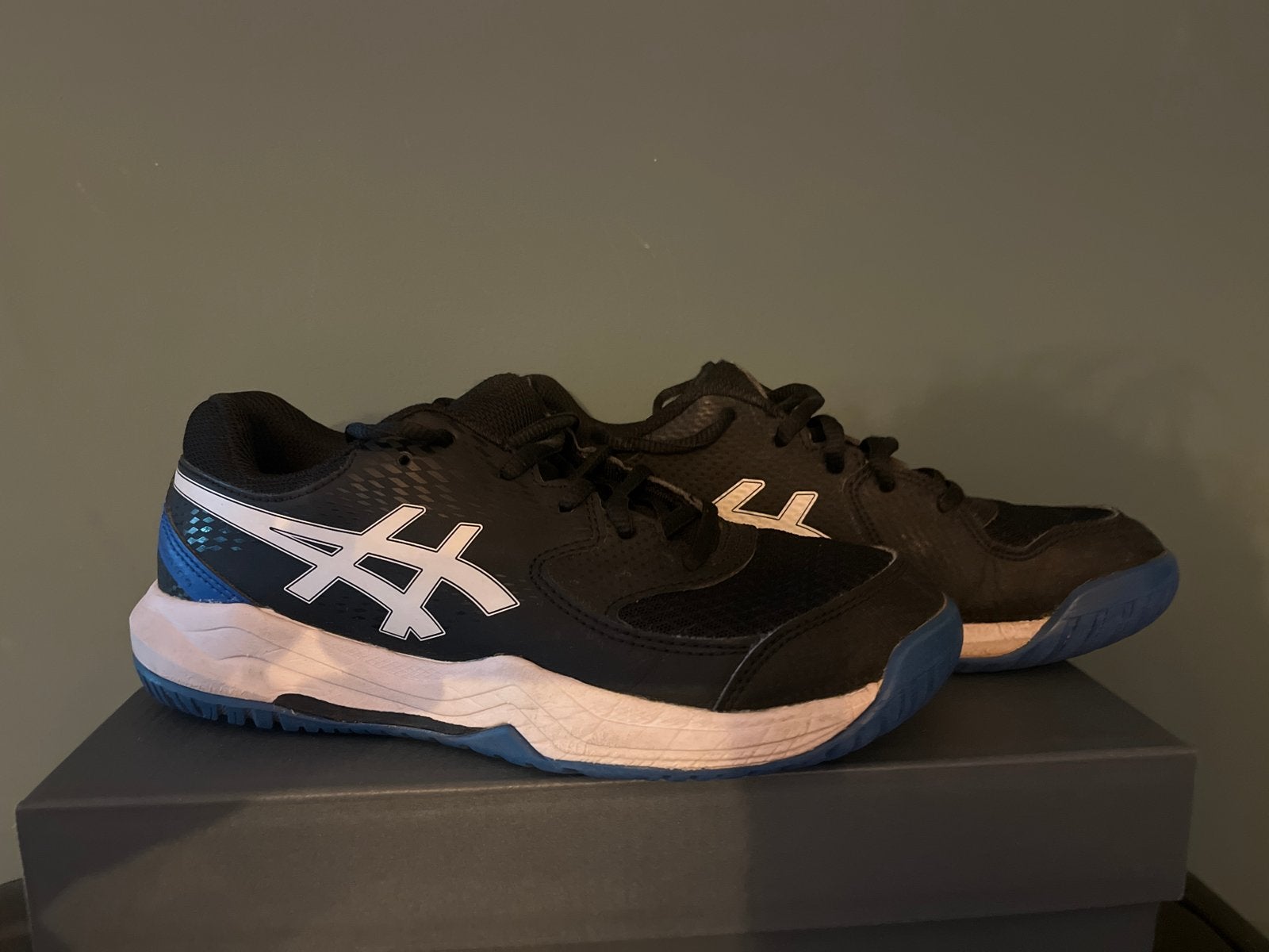 ASICS Tennisschoenen gravel maat 37.5, Sport en Fitness, Ophalen of Verzenden, Gebruikt, Schoenen, Overige merken