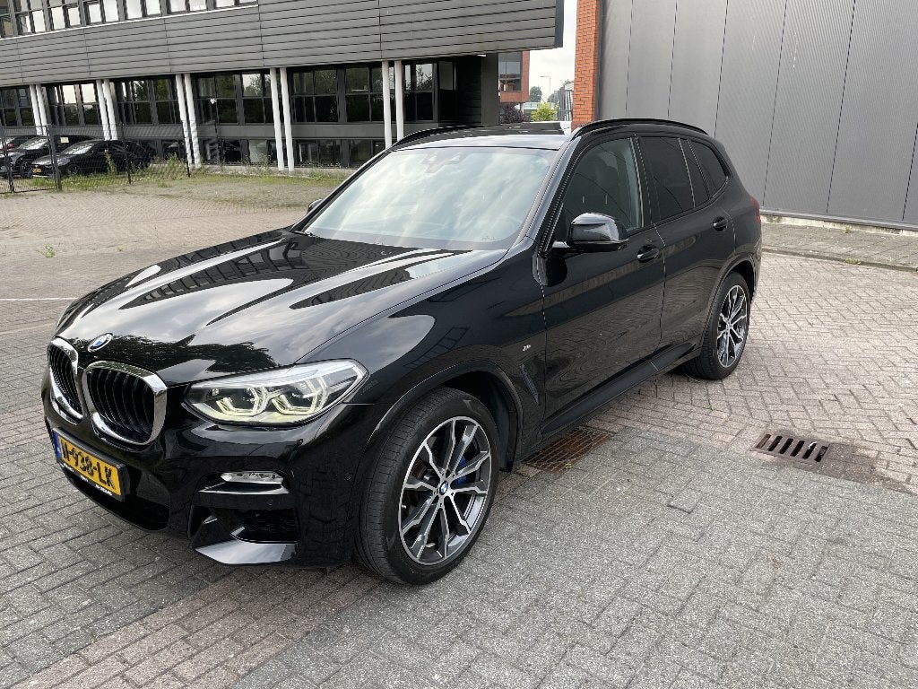 BMW X3 xDrive30i | 2018 | Automaat | Dealer onderhouden, Auto's, 4 cilinders, 2000 kg, Zwart, Vierwielaandrijving