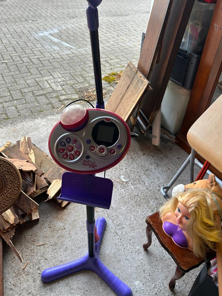 VTech Kidi Super Star Karaoke Microfoon met Standaard, Ophalen of Verzenden, Gebruikt, Microfoon(s)