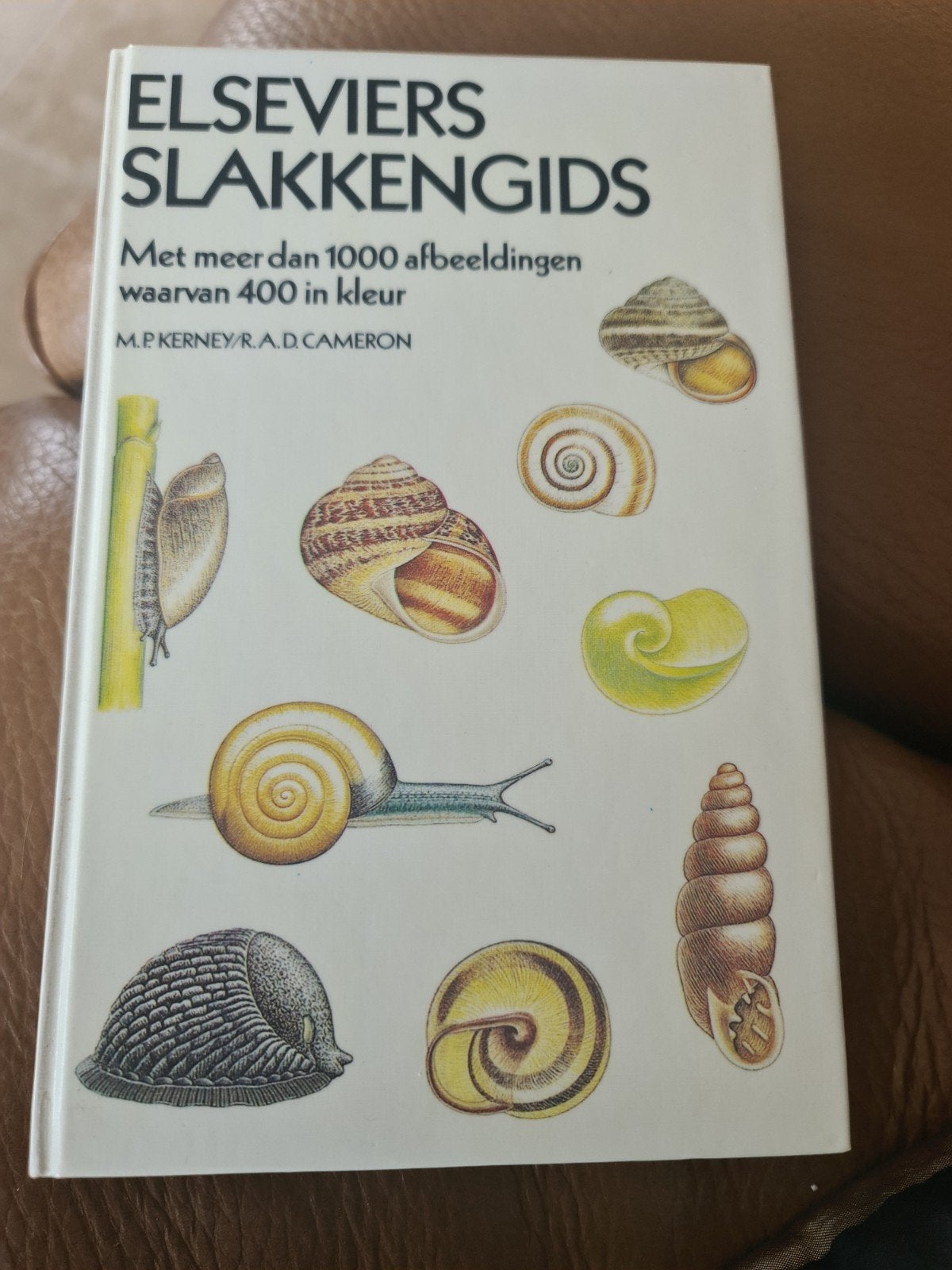 Elseviers Slakkengids - meer dan 1000 afb., Ophalen of Verzenden, Gelezen, Natuur algemeen, M.P. Kerney / R.A.D. Cameron